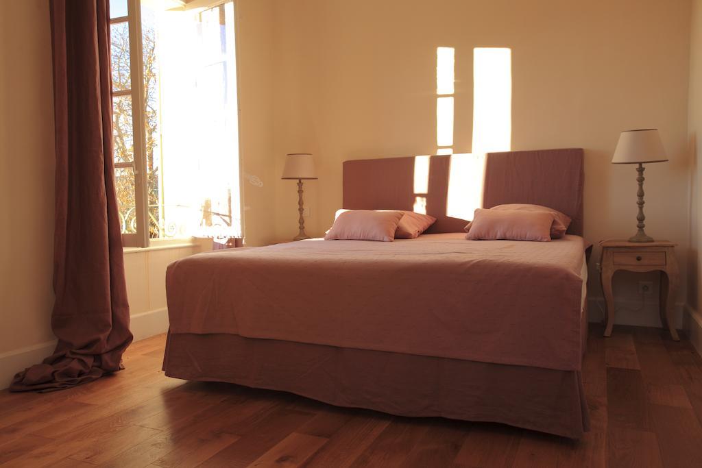 Bed and Breakfast La Maison R à Pignans Chambre photo